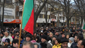 Отново започват граждански протести
