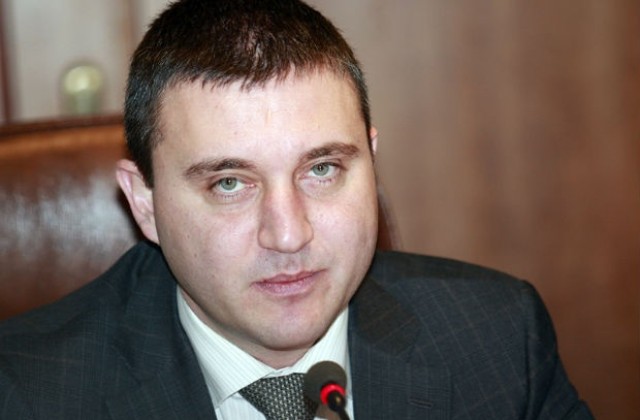 Интегрират универсален ключ към системите за местни данъци и такси на общините