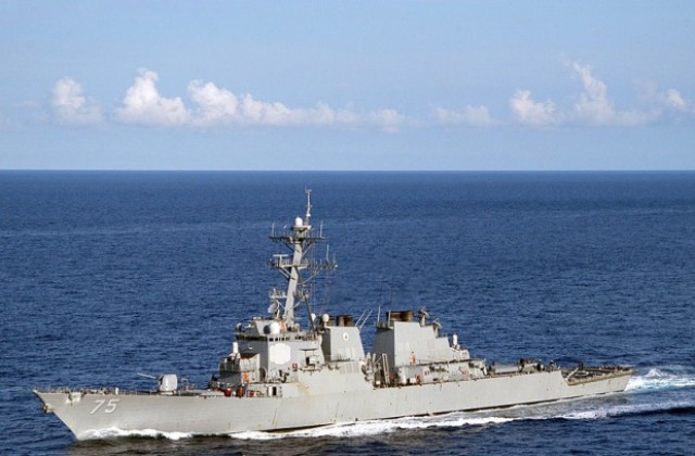 Американски разрушител акостирал във Варна, за да си почине екипажът