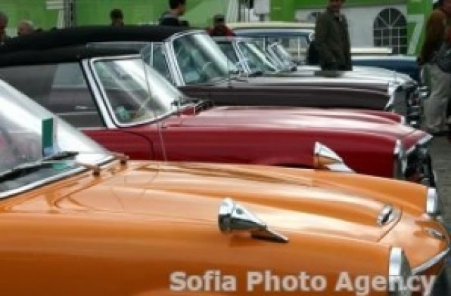 Нов музеен проект ще изследва български емигранти в САЩ