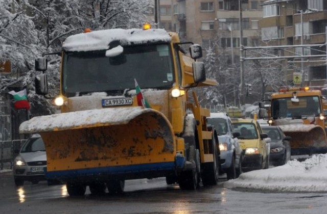 Почистени са улиците в София