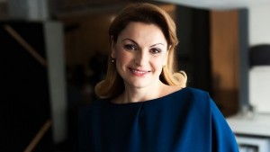 Ани Салич Да даваме шанса на найдобрите за да се