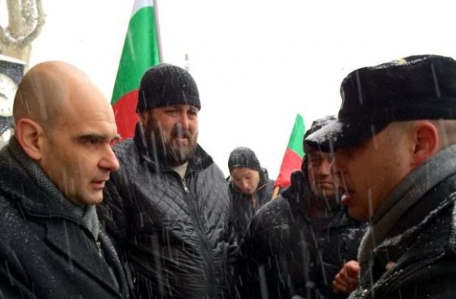 Сираков се обяви за решение, което да удовлетворява в най-голяма степен всички страни