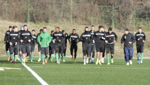 С един нов и няколко на проби Берое започна подготовка