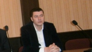 Лидерът на младите социалисти благодари на Областната управа за моста