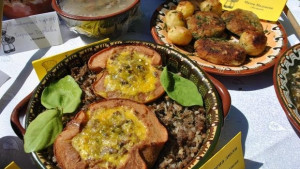 Кулинарна изложба Зима край огнището редят в Михайлово