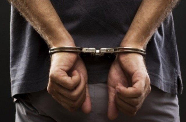 Полицията хвана първите крадци на 2015 г.