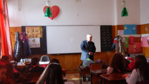 Депутат се срещна със седмокласници