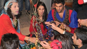 За ромите сурвакането започна днес се празнува Василица