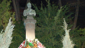 Свищов отбеляза 152 години от рождението на Щастливеца румънски писател