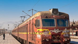 Синдикалисти бранят с протест съкратените в БДЖ