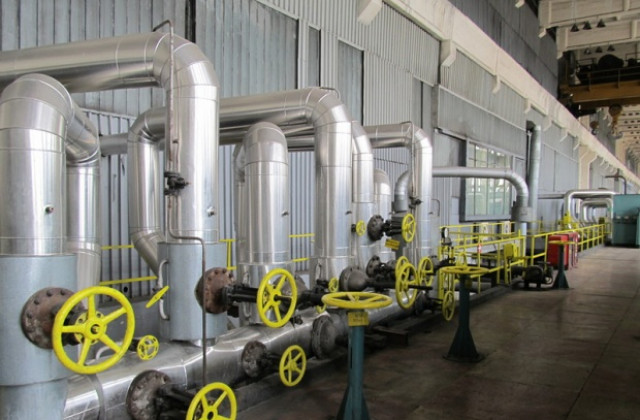 100 години ще трябват за подмяна на топлопреносната мрежа