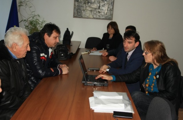 Стражица ще има нови девиз и химн