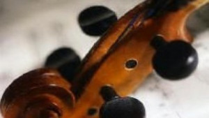 Музикалната азбука стигна до буква Ф