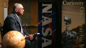 Кюриосити започва изследване на кратера Мохаве