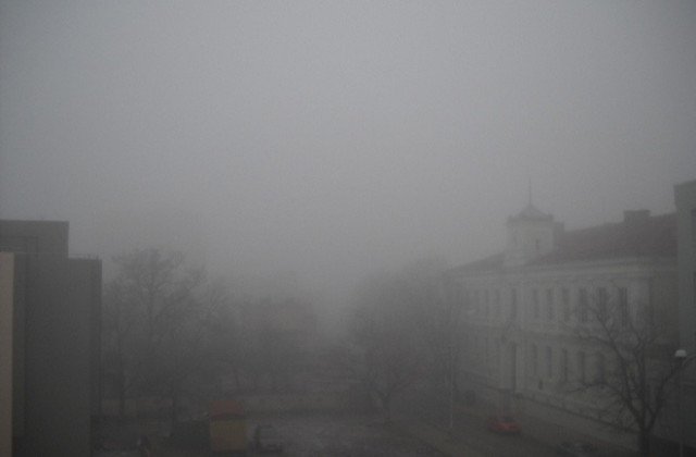 Гъста мъгла в Новозагорско