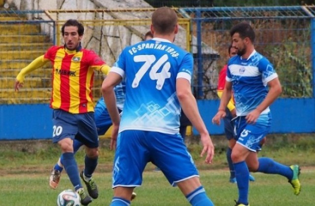 „Спартак“ стартира с двустранна игра