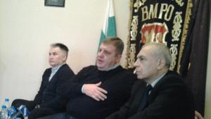 КаракачановВ Никопол ще потърсим всички партии за обща кандидатута срещу
