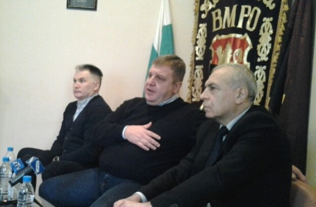 Каракачанов:В Никопол ще потърсим всички партии за обща кандидатута срещу ДПС