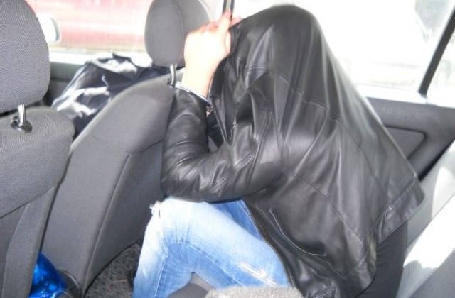 Младеж с марихуана задържан за 24 часа