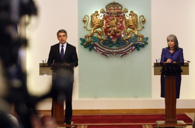 Плевнелиев: Възможно е да купуваме катарски газ