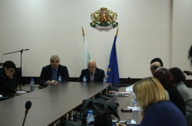 Извеждат от експлоатация два язовира