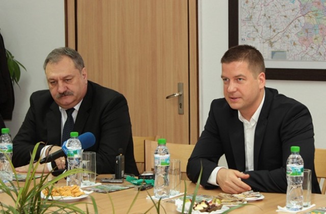 Д-р Желев: Кметът Тодоров има сериозен шанс за втори мандат