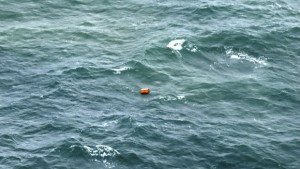 Моряци спасиха давещ се пиян мъж