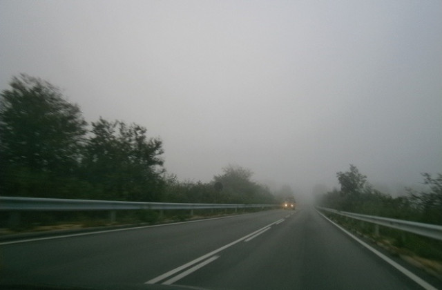 50 м. е видимостта на пътя Плевен - Ловеч