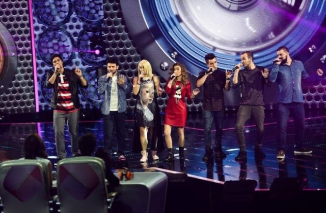 Сълзи и смях на сцената на X Factor