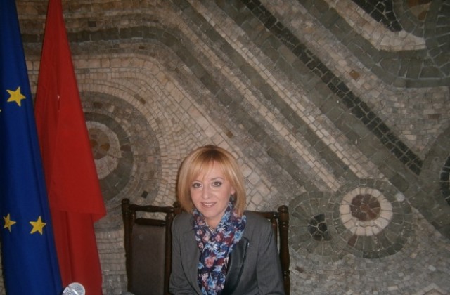 Мая Манолова: Кюстендил да не очаква инвестиции от управленската програма на ГЕРБ