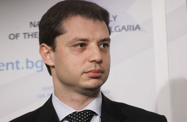 Делян Добрев: Малко вероятно е да има грешка в сметките за ток