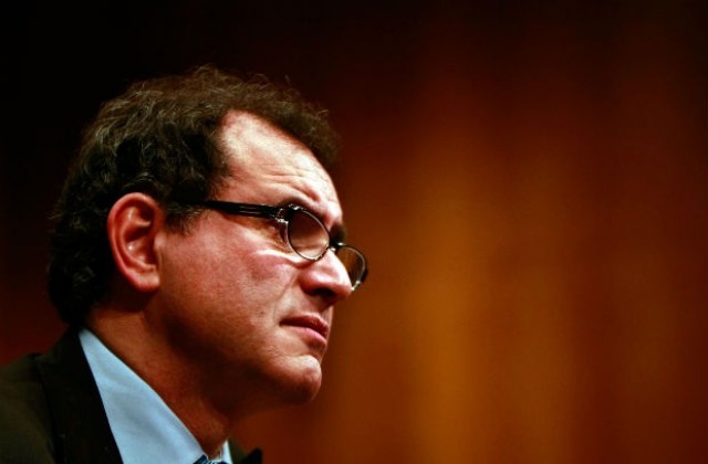 Нуриел Рубини иска регулация на пазара на изкуство