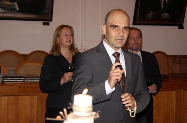 Да си пожелаем бъдеще каквото заслужаваме, то е такова, каквото сме си го посели