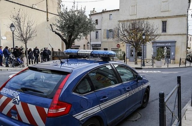 Френската полиция разпита 8-годишно дете, подкрепяло джихадистите