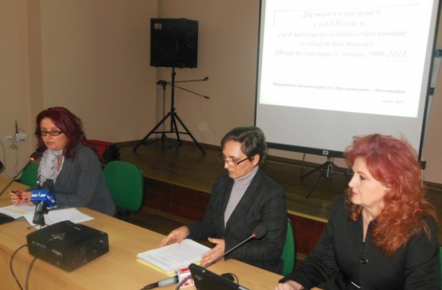 Пълно съгласие за план-приема в училищата в Кюстендилска област