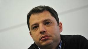 Добрев Не сме спирали да искаме оставката на Искров