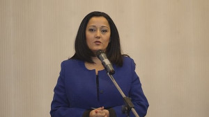 Лиляна Павлова започва разяснителна кампания по програмата за многофамилните жилища