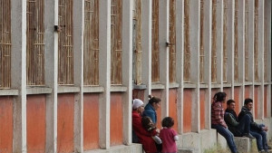 Свикват среща за бежанците