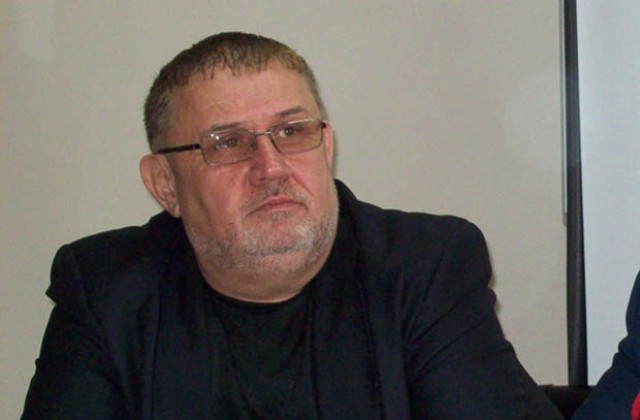 Борислав Банчев с предложение за атракционното влакче