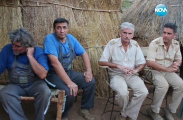 Шестимата българи остават в плен в Судан