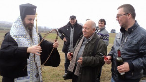 Дядо Серафим ориса лозята на Бошкилови