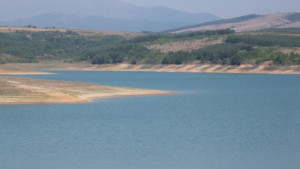 Нивата на реките в Дупница и на яз Дяково са