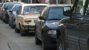 Санкционираха собствениците на 63 неправилно паркирани коли