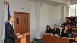 Областният се срещна с бъдещи юристи