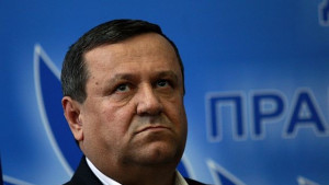 ДПС се обяви против идеи на Калфин за детските добавки