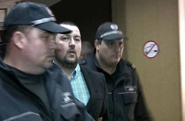 Адвокат Елдъров остава в ареста, ДАНС го разследва за пране на пари