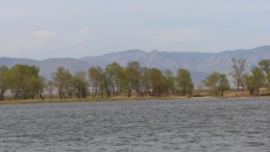 Нивото на река Тунджа при Елхово и Ямбол продължава да
