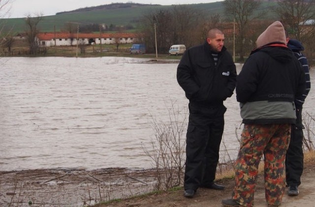 Наемат трайно безработни при преодоляване на последиците от бедствия