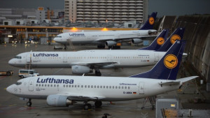 33 млрд пътници са летели в света през 2014 г